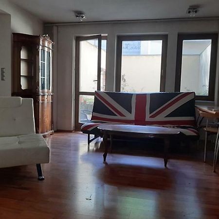 Pleasant Apartment Under The Bratislava Castle Екстер'єр фото