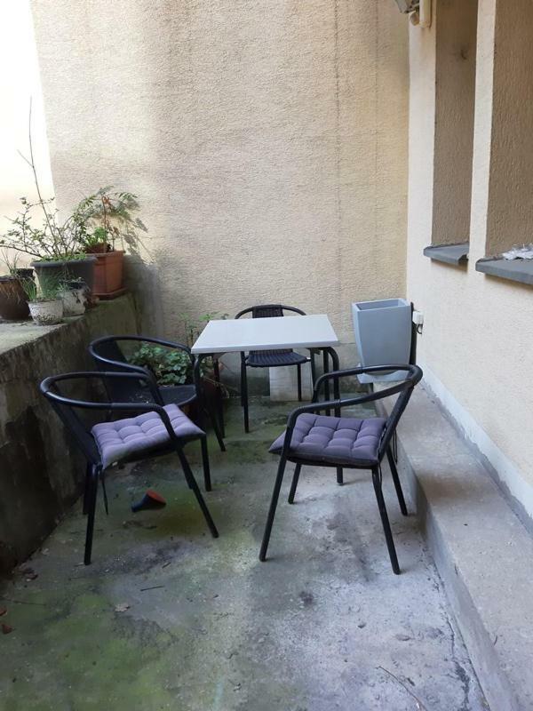 Pleasant Apartment Under The Bratislava Castle Екстер'єр фото